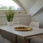Rooms21 *