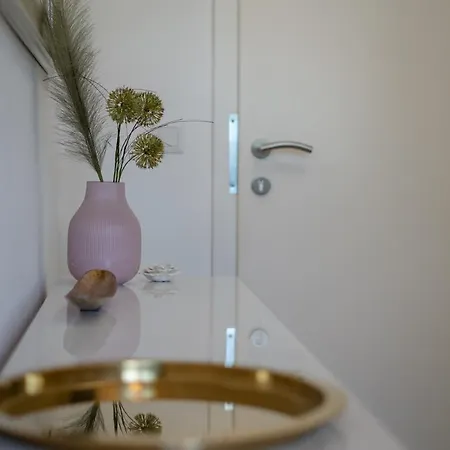 Rooms21 Schiefling am See