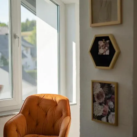 Rooms21 *