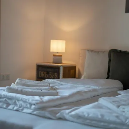 Rooms21