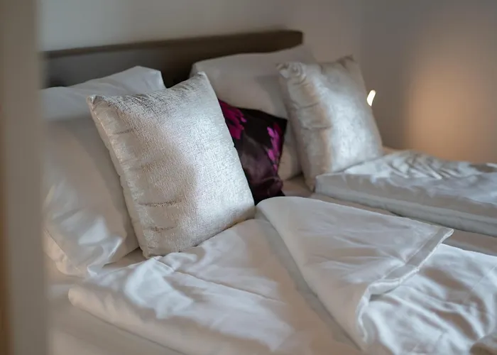 Rooms21 شيفلينغ آم سي